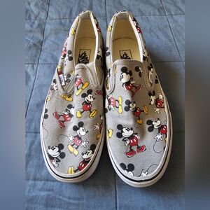 Disney Vans Womens 9